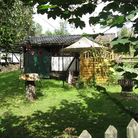 Ferienhaus A Blooms Apartman *