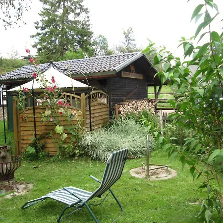 Apartman Ferienhaus A Blooms *